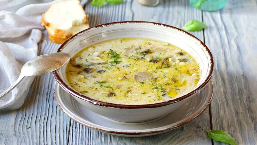 Как приготовить суп из зимних опят? Этот сезонный рецепт стоит попробовать всем любителям "тихой охоты"