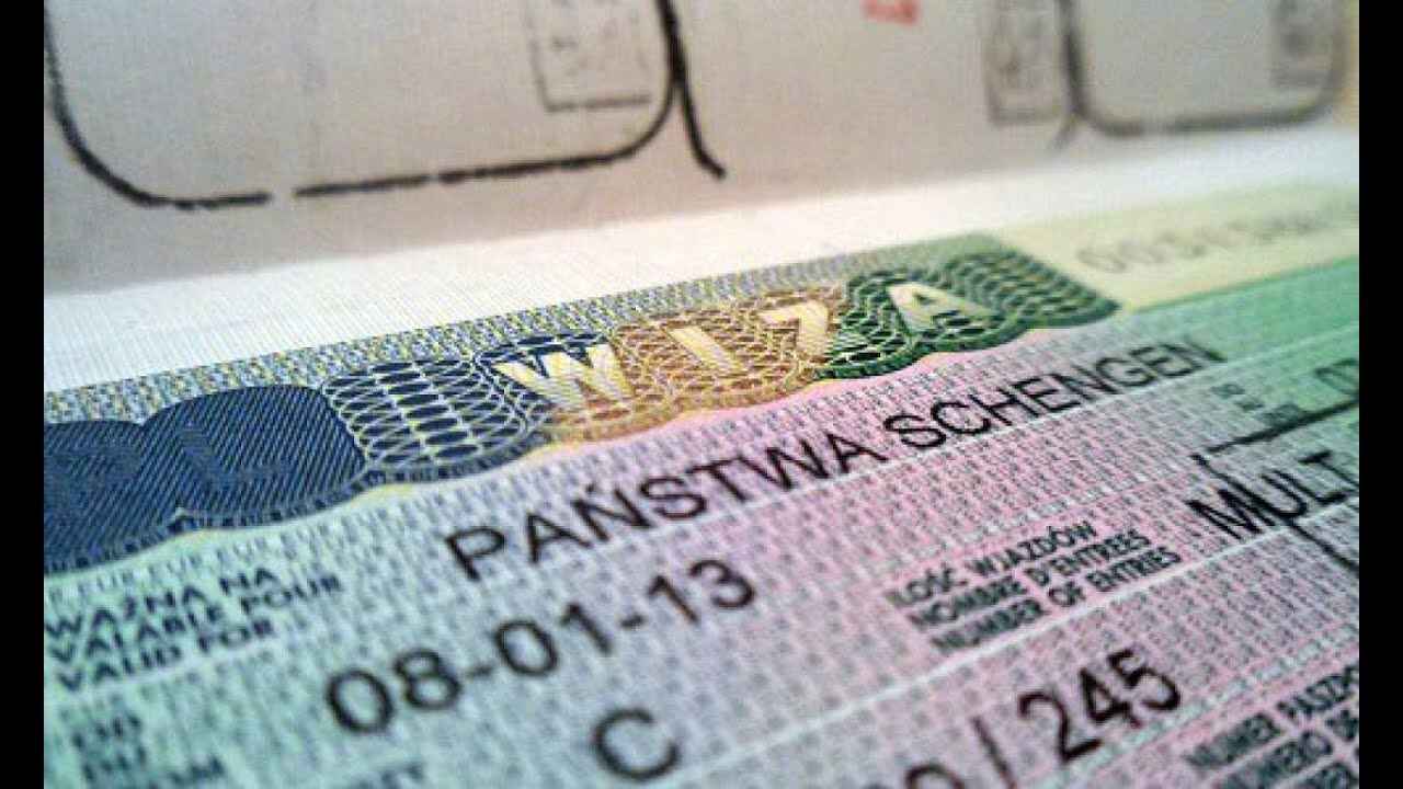 Прокуратура в Польше обвинила белоруса в организации «мафиозной» группировки, торговавшей польскими спецвизами