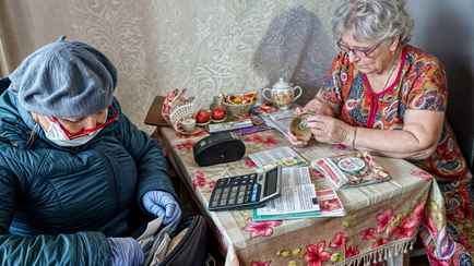 Нацбанк упростил получение белорусами наличных в сельской местности