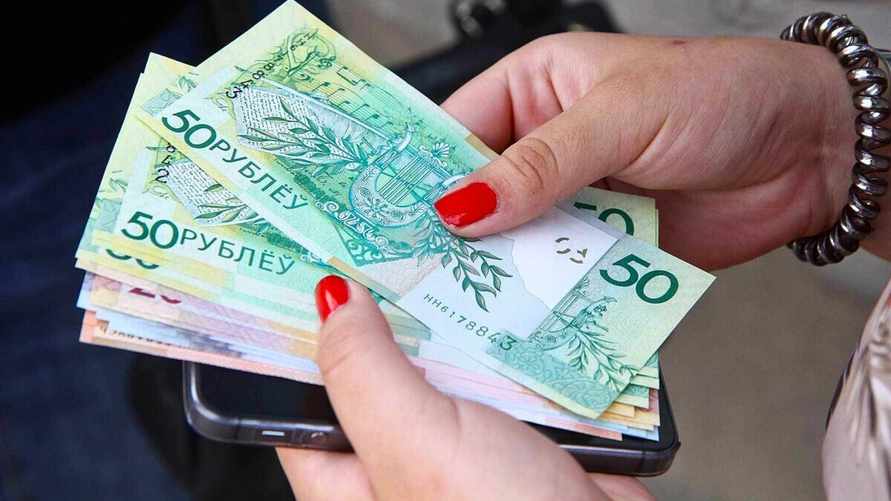 Зарплата до 19 тысяч рублей. Белорусам предложили работу, где нужна «импровизация» и «многозадачность»