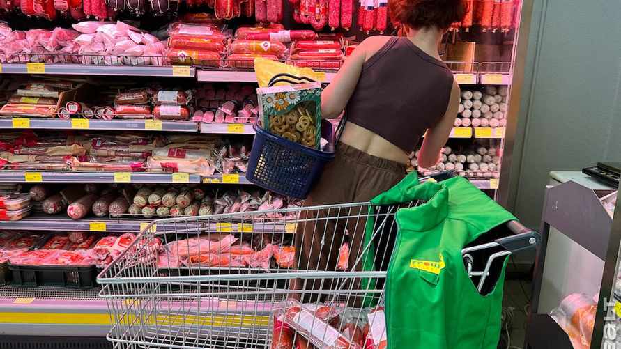 Совмин утвердил список товаров, цены на которые в Беларуси будут регулировать министерства