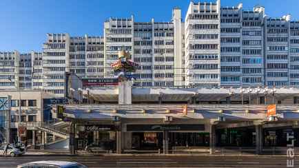 В центре Минска выставили на продажу часть ТЦ. Сколько хотят?