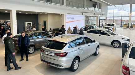 Российская LADA обогнала Geely по продажам в Беларуси в начале 2025 года