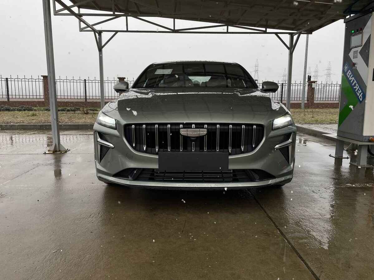 «БЕЛДЖИ» анонсировала новый седан Geely Preface. Что о нём известно?