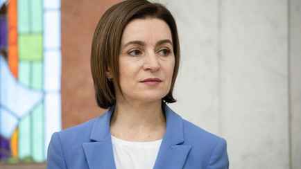 Президент Молдовы обвинила Россию в нарушении воздушного пространства и показала обломки взорвавшегося дрона