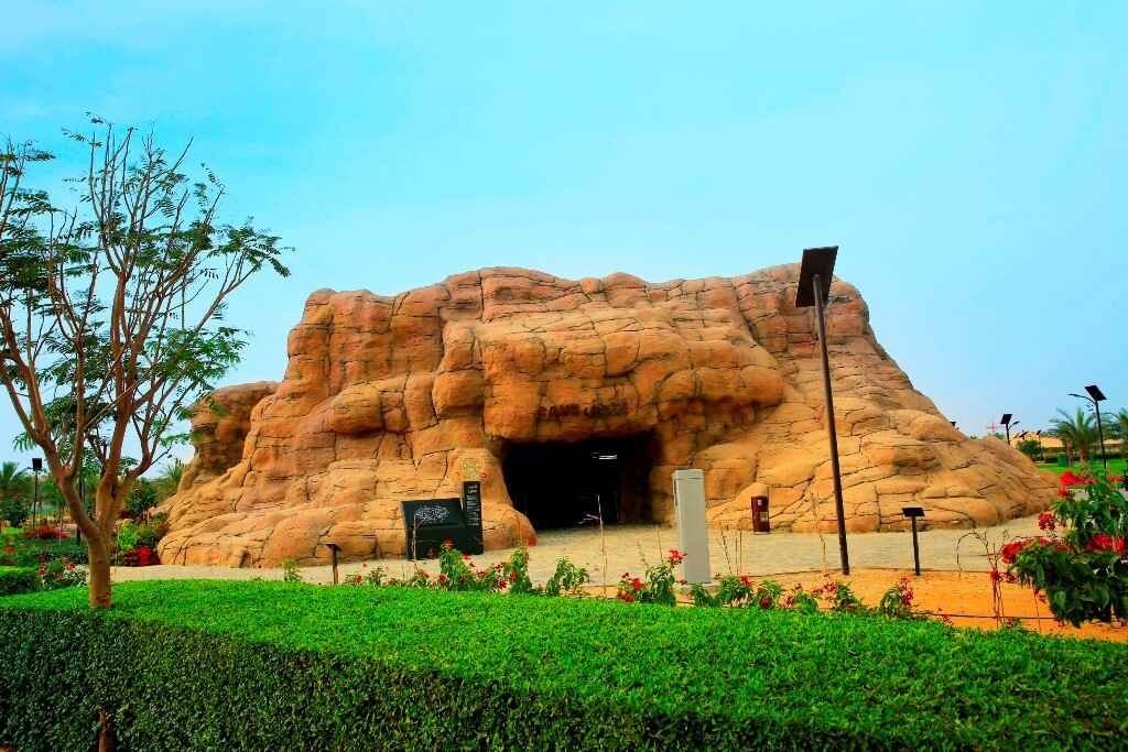 Как Дубай отметит Рамадан в марте 2025 года? Узнали, что стоит посетить белорусам. А что делать нельзя?