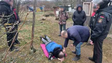 В Дубровенском районе внук «в ярости» избил бабушку