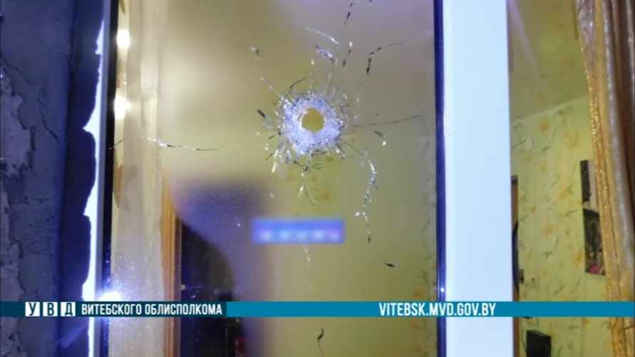 "Решил порадовать салютом" - В Шумилино охотник выстрелил в окно жилого дома