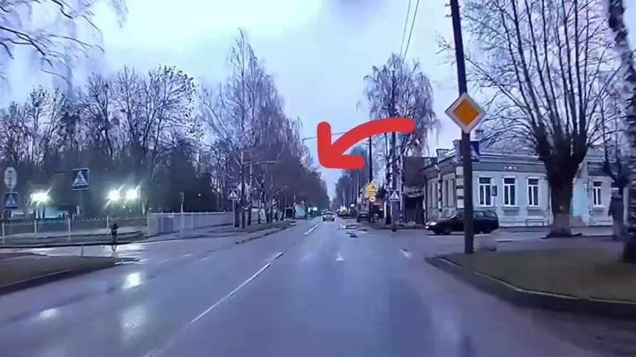 ГАИ показала, за какой "опасный" маневр лишила бобруйчанина прав и оштрафовала