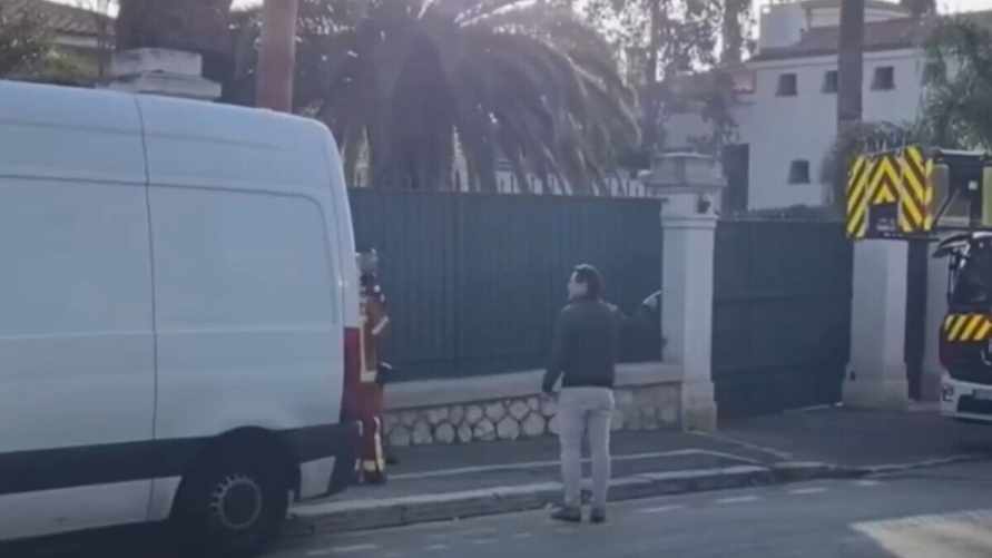 В генконсульстве РФ во французском Марселе прогремел взрыв. Что известно?