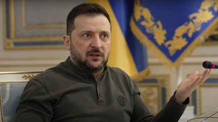 «Погибли люди в Офисе» — Зеленский заявил о попытках убить его в начале войны