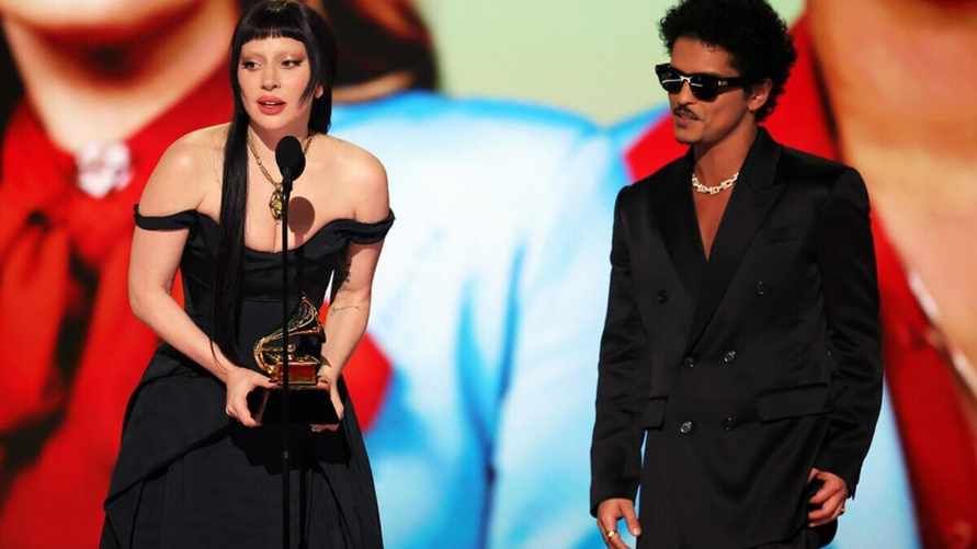 Стали известны имена всех победителей премии «Грэмми-2025». Кто стал триумфатором вечера?