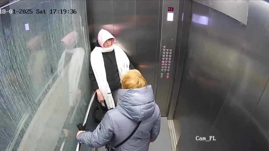 «Едут с открытыми дверями» — Жители дома в «Минск-Мире» пожаловались на «сумасшедшие лифты»