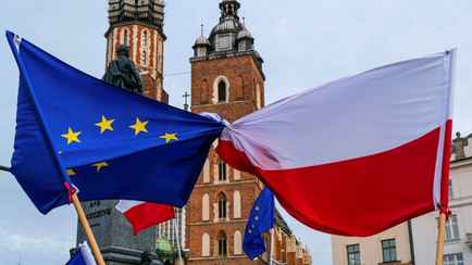 Суд ЕС отказался отменять Польше штраф в 320 млн евро. О чём спор?