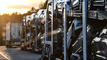 «Не будет финансово обременительно» — Минпром пообещал «минимальное» подорожание импортных авто для белорусов