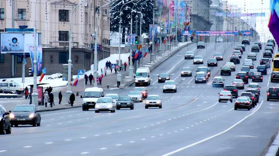 Продали авто, а штрафы приходят до сих пор? Адвокат объяснила, что делать белорусам