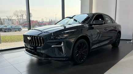 Стала известна цена на новый седан Geely Preface в Беларуси