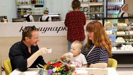 «Коммунарка» анонсировала лимитированную серию конфет, «символа эпохи» СССР. Что в составе ретро-новинки?