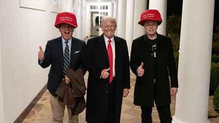 Трамп показал, как развлекается с Илоном Маском в Белом доме