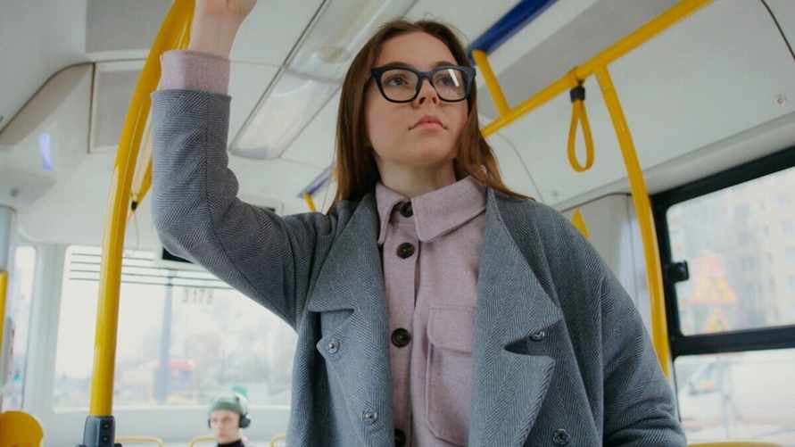 Минские депутаты разрешили бесплатно ездить в общественном транспорте еще одним учащимся