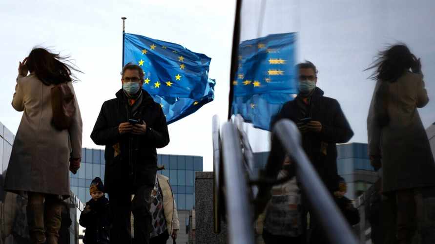 Евросоюз одобрил 16-й пакет санкций против России. Что, кроме импорта алюминия, попало под запрет?