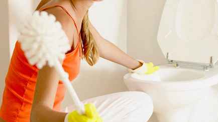 «Микробов в 4 раза больше, чем на сиденье унитаза» — Ученые назвали неожиданно опасный предмет одежды