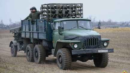 Минобороны предупредило белорусов о военной технике на дорогах и ограничениях для транспорта