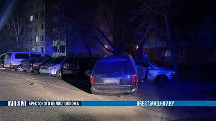 В Бресте пьяный 16-летний бесправник столкнулся с 14 автомобилями, пытаясь скрыться от ГАИ