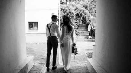 «Будь мужиком. Молчи». Почему эта тактика разрушает брак и как избежать развода — советы семейного психолога