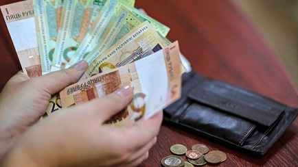 Ещё один банк Беларуси поднял ставки по депозитам в рублях. А где упали по вкладам в долларах?