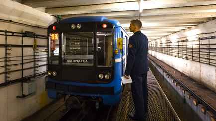 Зарплата до 3800 рублей. Минский метрополитен позвал на работу более 400 белорусов. Какие вакансии предложил?