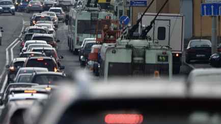 Новая норма? В Минске четыре дня подряд регистрировали 6-балльные пробки и задержки общественного транспорта