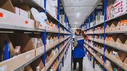 «Мне надоело работать на штрафы». Сколько получают на складах Wildberries в Беларуси?