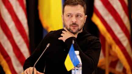 Зеленский заявил, что Киев не будет участвовать в переговорах США и России в Саудовской Аравии