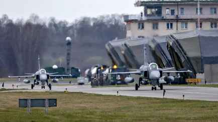 Швеция перебросила в Польшу «убийц» российских СУ. Зачем?