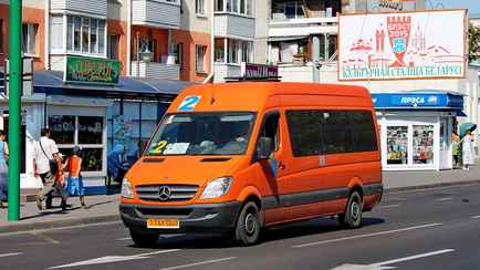 МНС Беларуси разрешило не ставить на все городские маршрутки терминалы для карт. Введут QR-коды для оплаты?