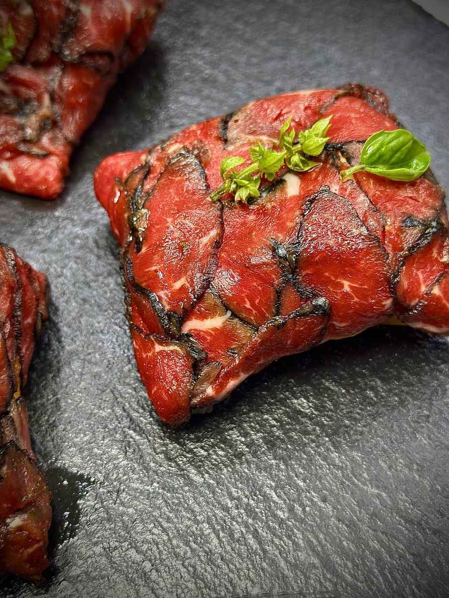 Мясной стейк из кочерыжки и приправа из сгоревшей картошки. Шеф-повар из Гродно дал более 10 способов использования пищевых отходов