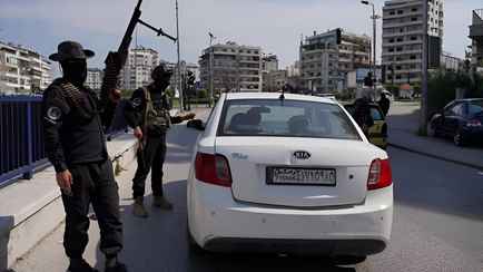 Сторонники Асада захватили поселения в Сирии. Новые власти в ответ начали расстрелы