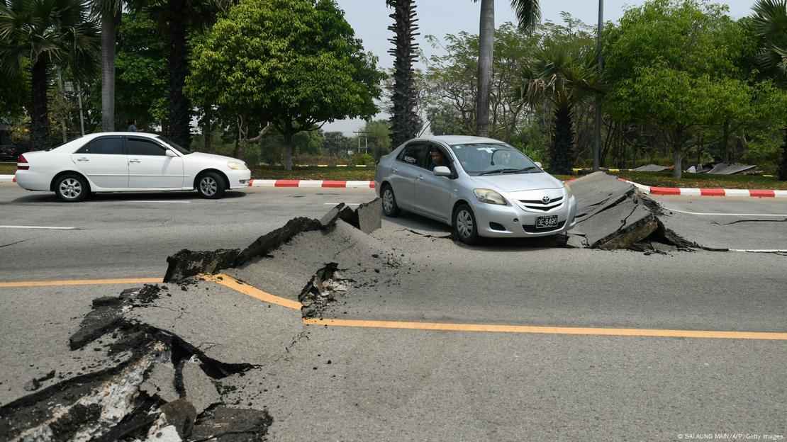 В Таиланде из-за землетрясения магнитудой 7,7 обрушило строящийся небоскрёб, в Мьянме – автомобильный мост