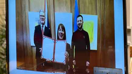 Великобритания предоставила Украине кредит почти в 3 млрд долларов. На каких условиях?