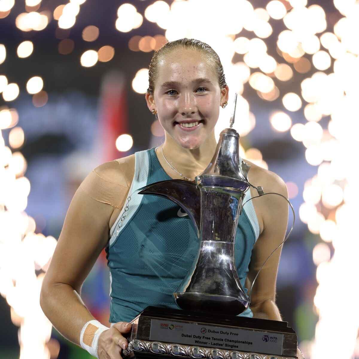 Новая звезда большого тенниса? 17-летняя россиянка обыграла Соболенко на турнире WTA-1000