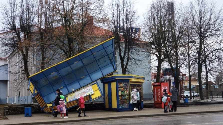 Белгидромет раскрасил Беларусь в три цвета. Где "неблагоприятное явление", а где зелёный штиль?