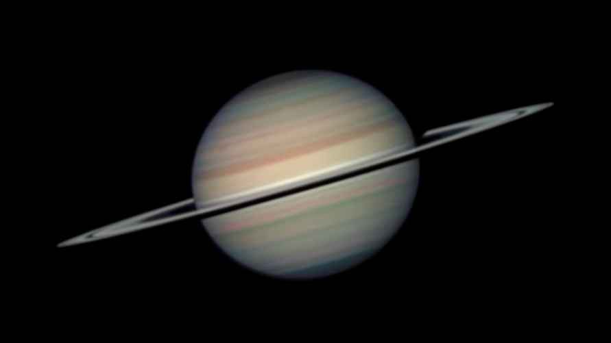Почти исчезнувшие кольца Сатурна летом 2024 года, фото Дамиана Пича