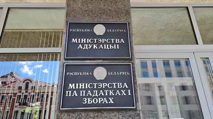 В Беларуси объявили день открытых дверей для школьников. Где пообещали полевую кухню, а где — встречу с профессорами?