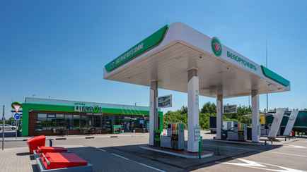 АИ-95 и дизель подорожали до 2,5 рубля за литр. Сколько стоят другие виды топлива в Беларуси с 29 марта?