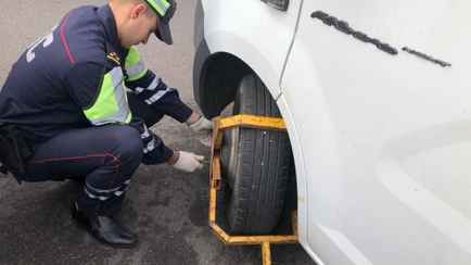 ГАИ по всей Беларуси начала проверки маршруток. В каком городе дополнительно задействовала эвакуаторы?