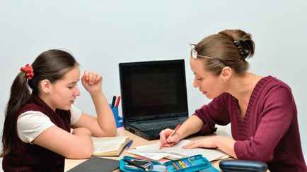 Совмин предложил запретить белорусским репетиторам и дефектологам проводить групповые занятия