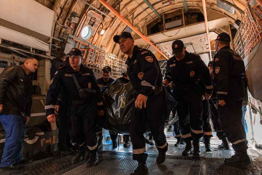 Беларусь отправила на помощь пострадавшей от землетрясения Мьянме кинологов и десятки спасателей