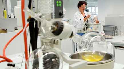 Совмин разрешил 6 ведомствам потратить на научные разработки 22,6 млн рублей. Кому сколько выделили?