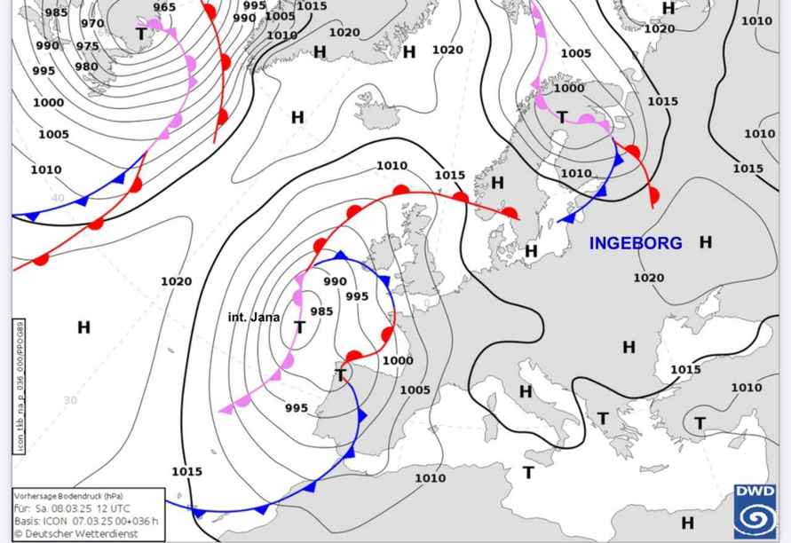 «Как в начале мая» - Синоптики предупредили белорусов о первых весенних грозах с ливнями